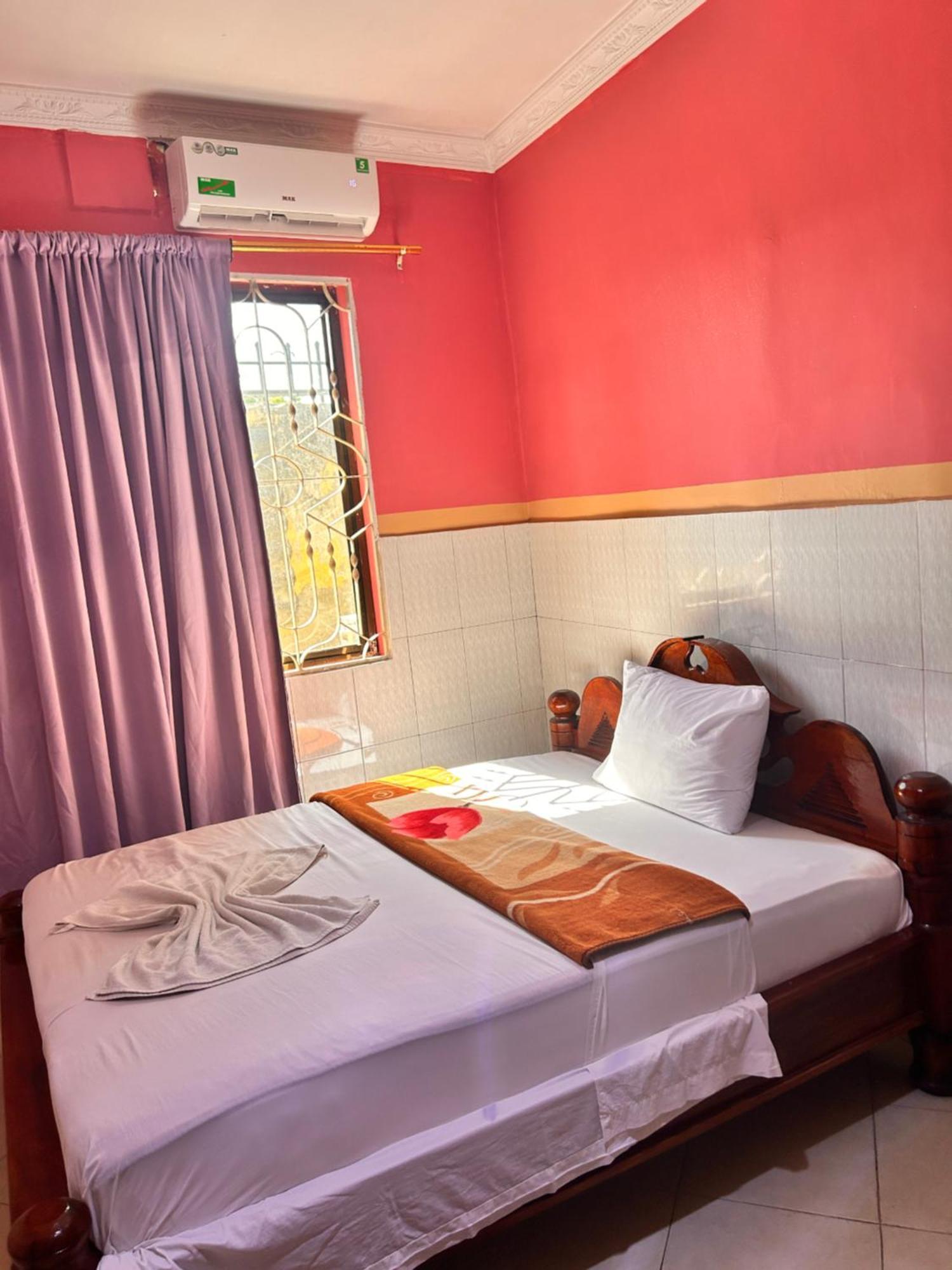 Bed and Breakfast Tanpak Gardens Bnb à Dar es Salaam Extérieur photo