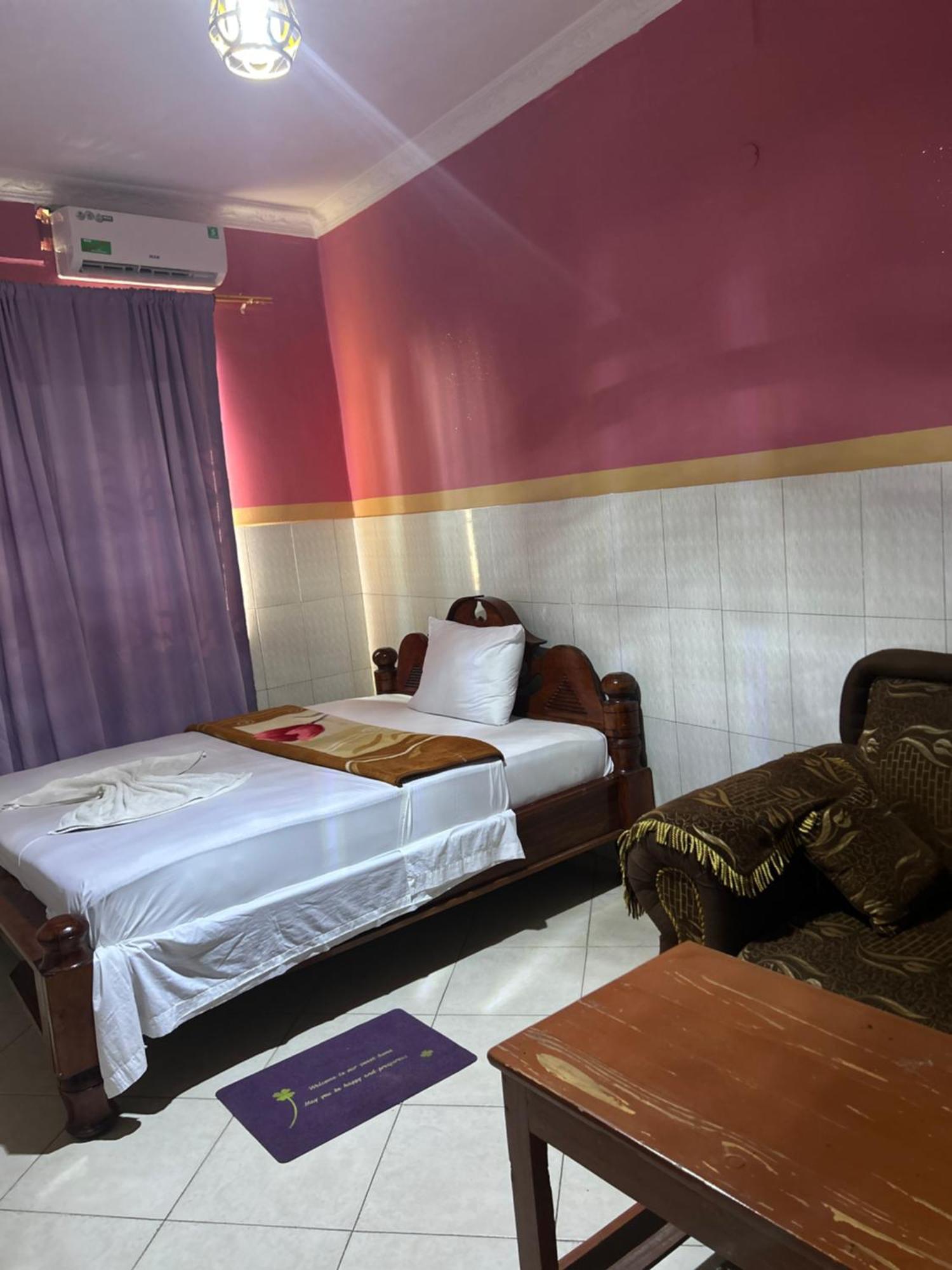 Bed and Breakfast Tanpak Gardens Bnb à Dar es Salaam Extérieur photo